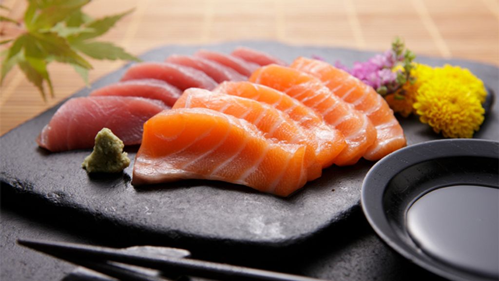 sashimi-resized.jpg