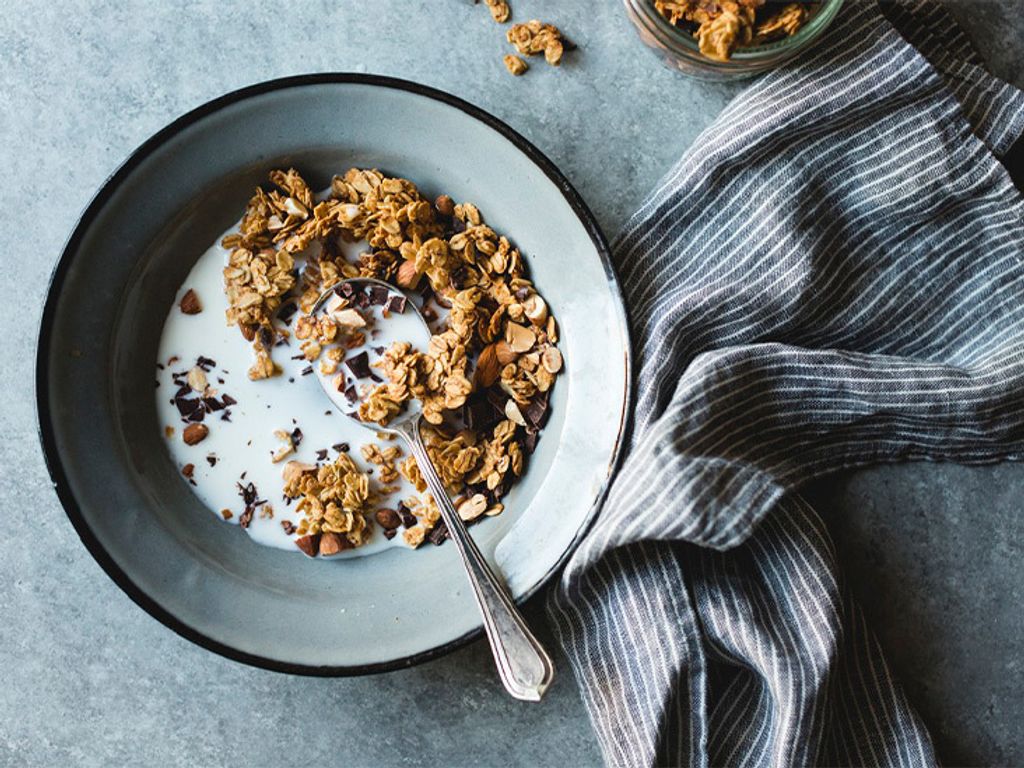 granola-cereal-breakfast-732x549-thumbnail.jpg