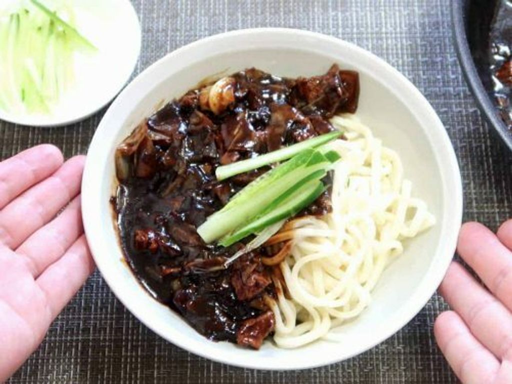 Jajangmyeon-500x375.jpg