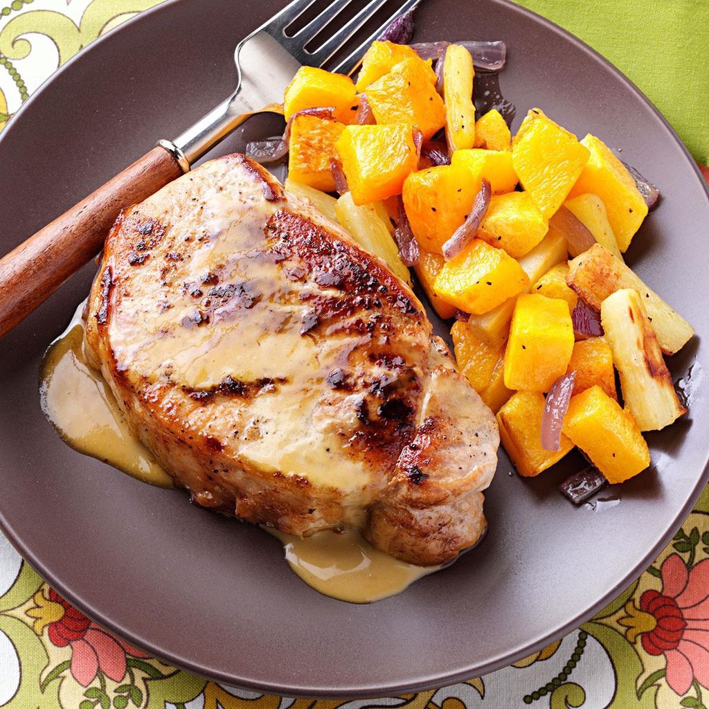 Pork-Chops-in-a-Honey-Mustard-Sauce_exps111770_SD2401788B06_13_4bC_RMS