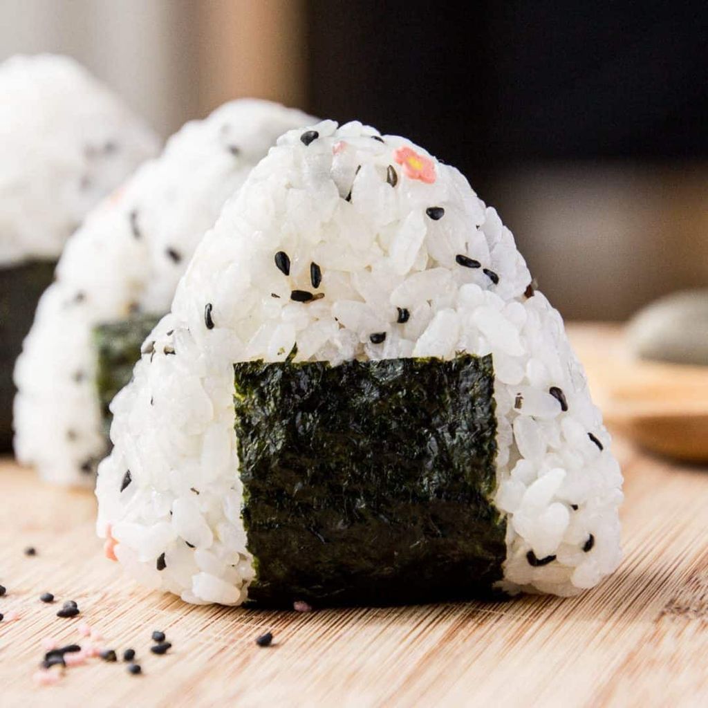 easy-onigiri-recipe-1-1080x1080