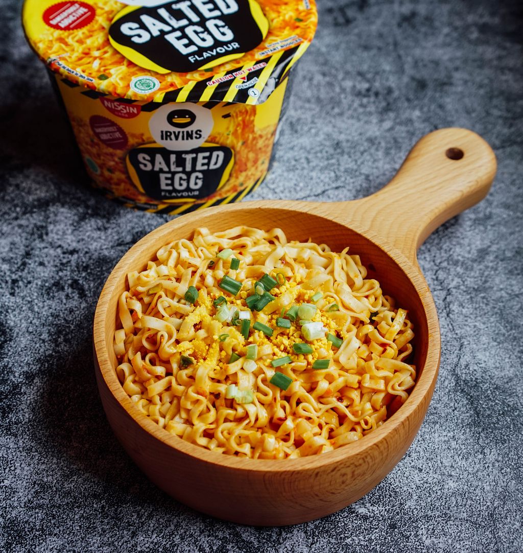 nissin-x-irvins-salted-egg-instant-noodles-2