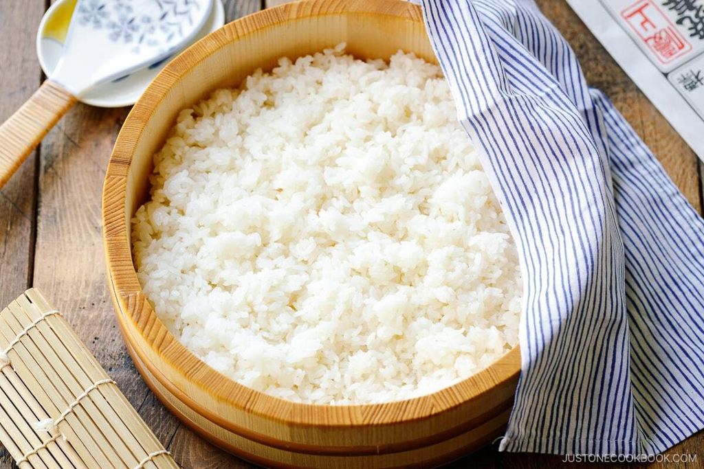 How-to-Make-Sushi-Rice-3232-I-2