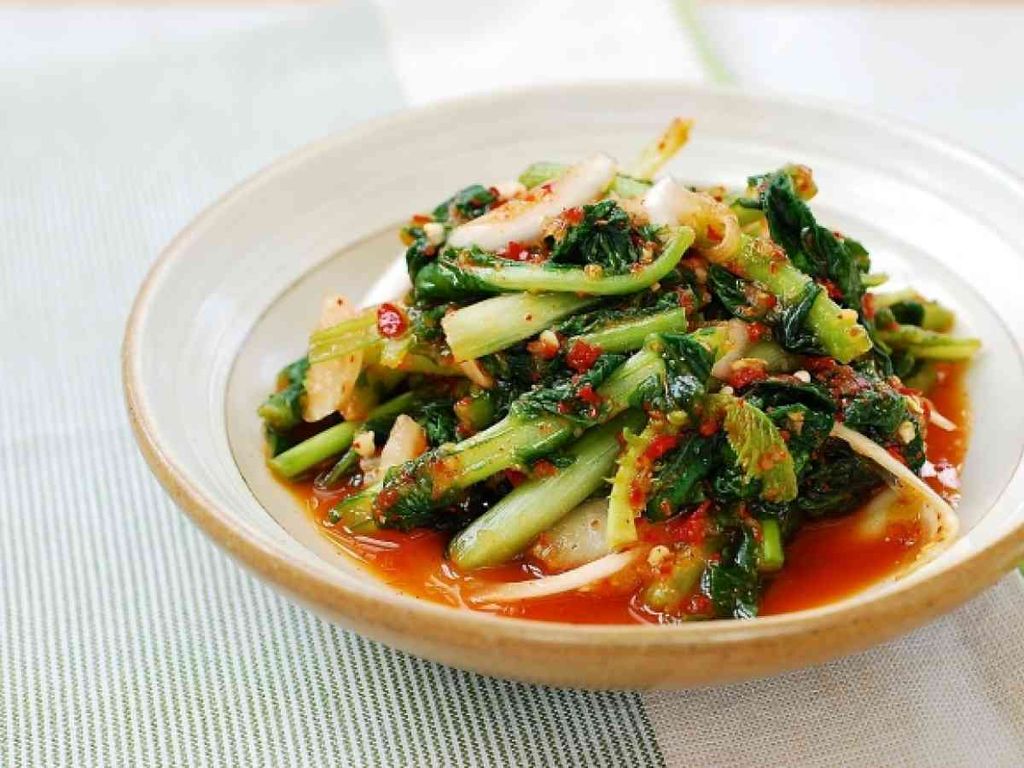 HALAL HNJ Homemade Korea Young Radish Leaf Kimchi (Yeolmu Kimchi) Fresh