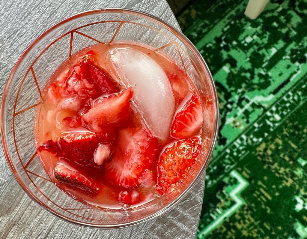 Strawberry-Black-Pepper-Summer-Cocktail-done-above-4