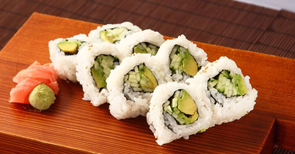 how-to-eat-ginger-and-wasabi-with-sushi-1706527751