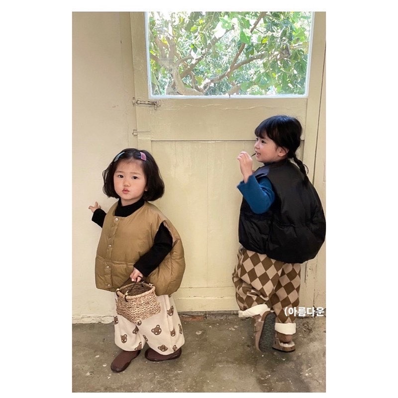 5C63A459-6A6D-462F-897C-80B145FA10A5