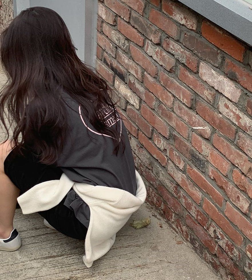 HELLO V |  - NOW IN STOCK