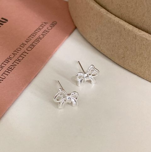 O1CN01NafinZ1GXxps4686u_!!2601620633