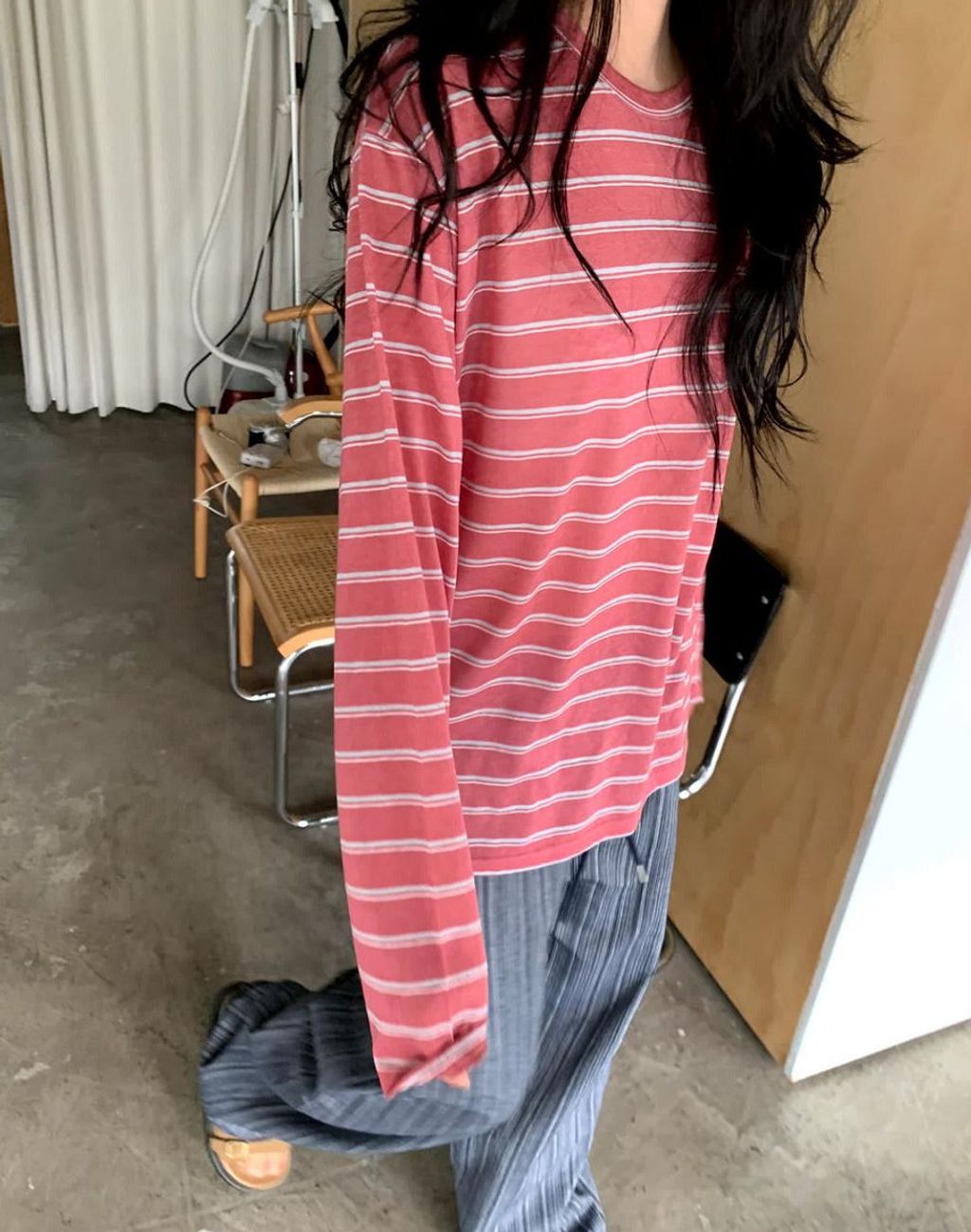 01