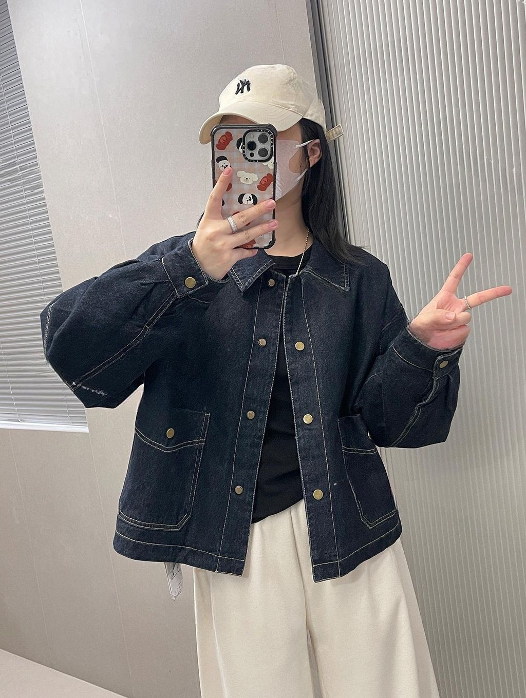 b8ccc7e5-1058-4a2c-88c5-4b18a568