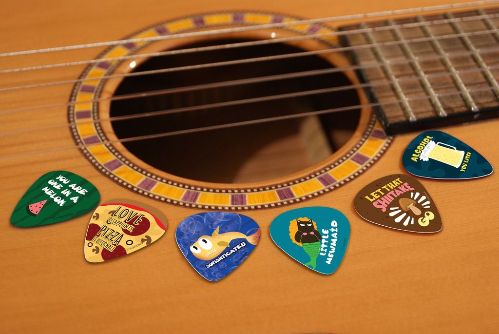 CNSGP5006 - Novelty Plectrum Guitar Picks - MockUp