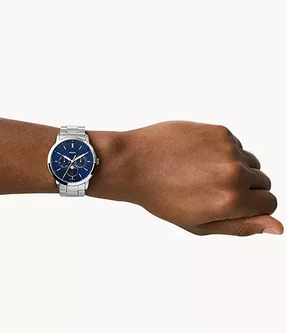 FS5907_onwrist