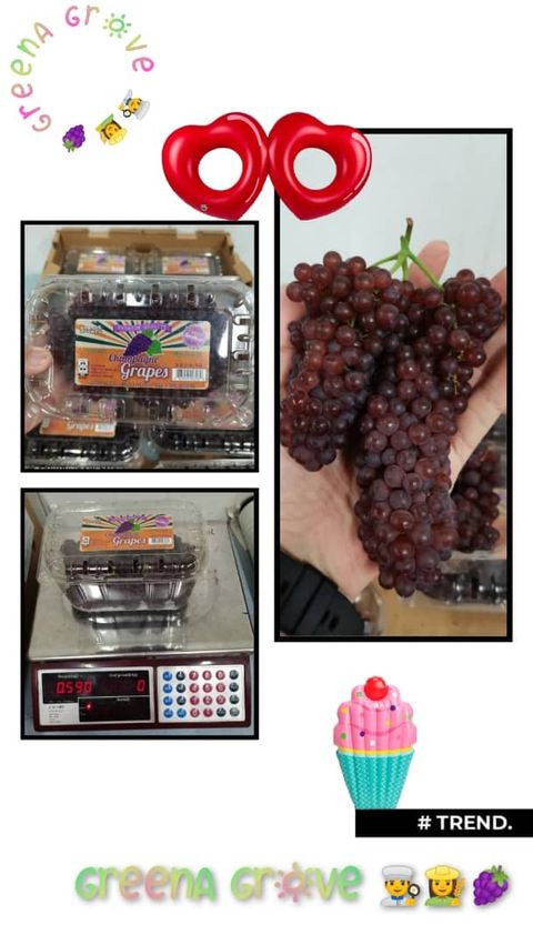 USA Premium Seedless Champagne Grapes.jpeg
