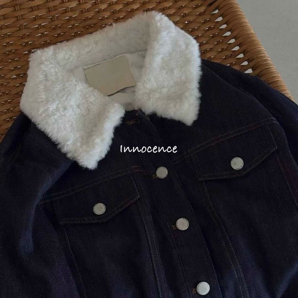 eZy Watermark_27-10-2025_08-47-47下午