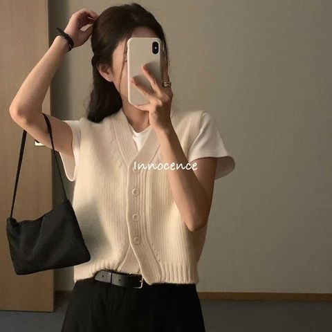 eZy Watermark_27-10-2025_08-46-46下午