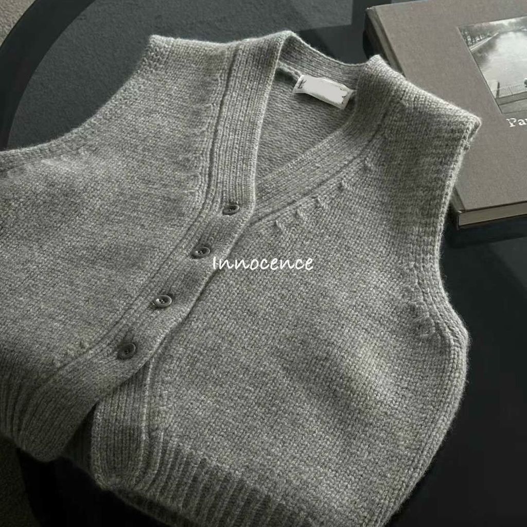 eZy Watermark_27-10-2025_08-46-49下午