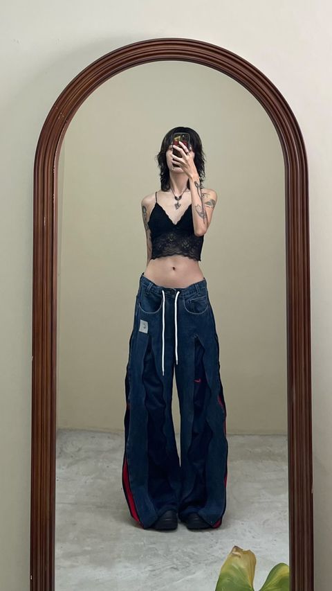 F1FF03AC-97F4-4674-8F28-90A87EC43C93