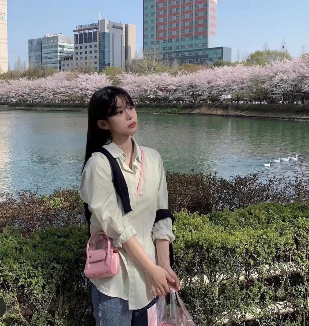 5650F049-56C6-48D2-9F1F-F349EFE99A07