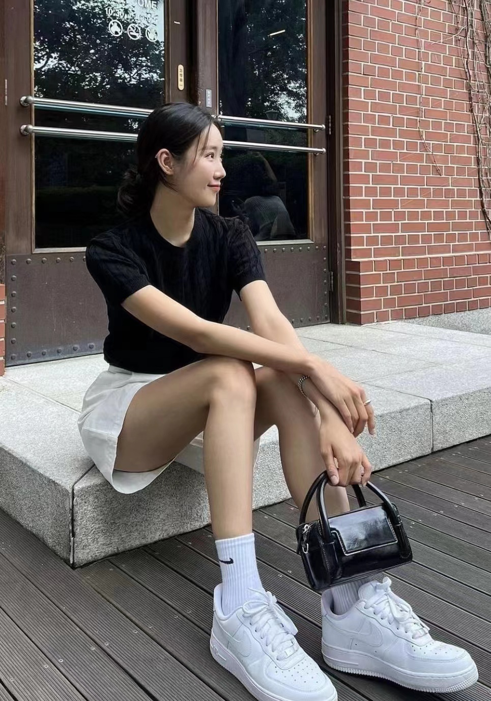 D4F8DBF3-3343-4C4A-AE03-966FD54AD197