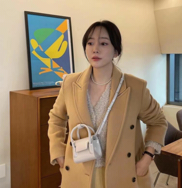 7E606877-5E59-4DD7-ADD4-CC653068A8F5