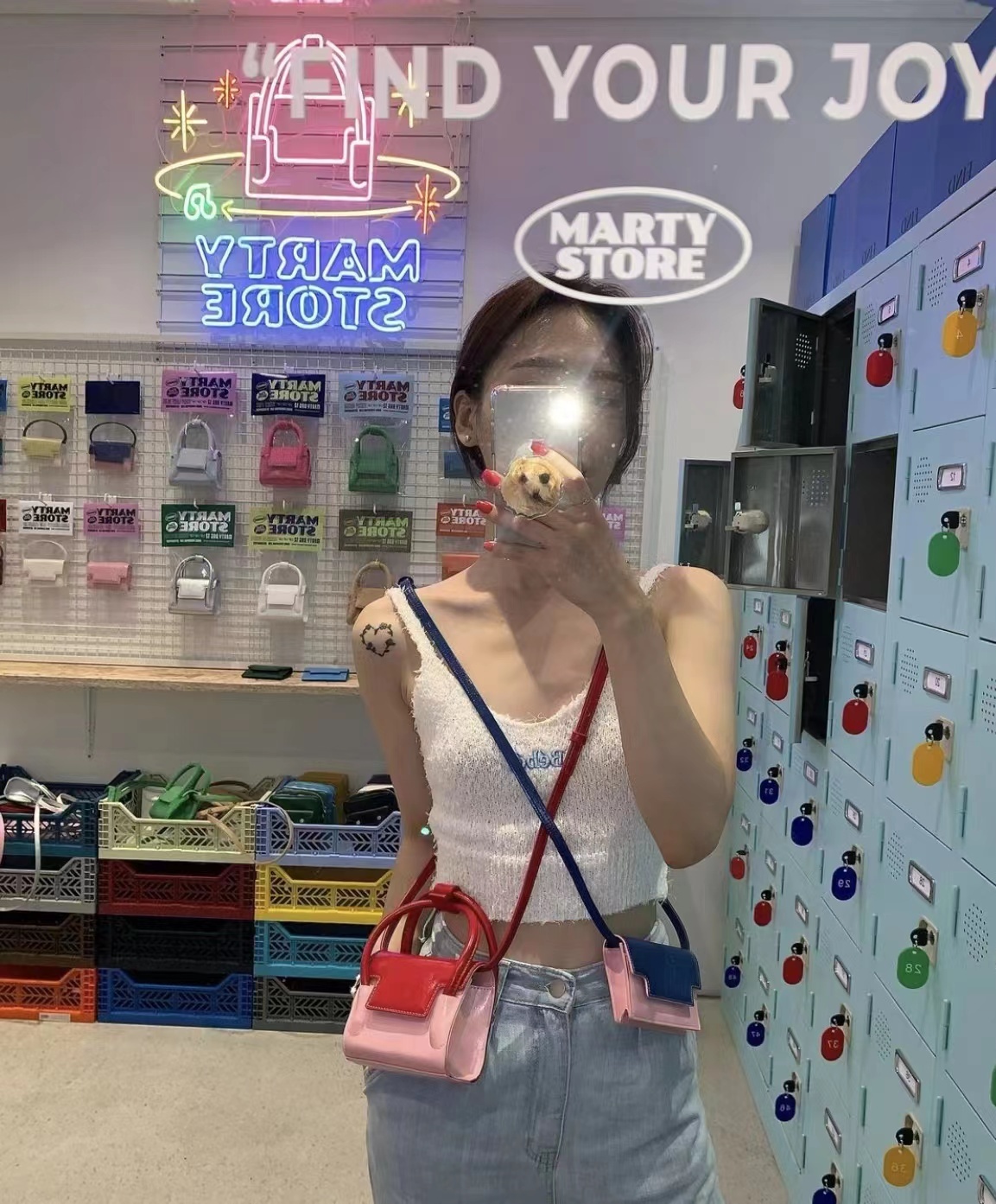 88177FA0-9709-4EE7-A451-98DCB3A826E5