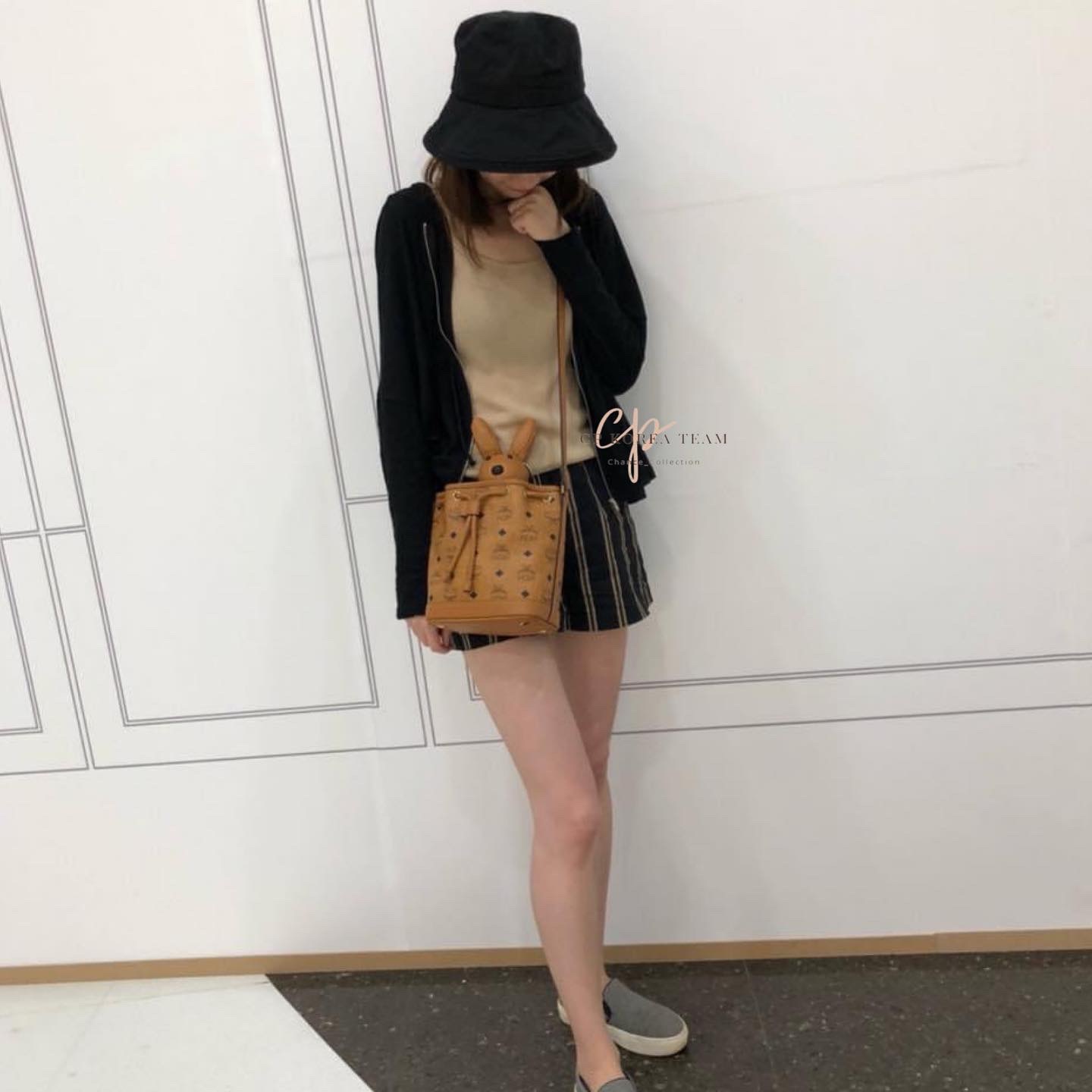 2A22EF6B-1B74-4C10-9018-BA45A3C30615