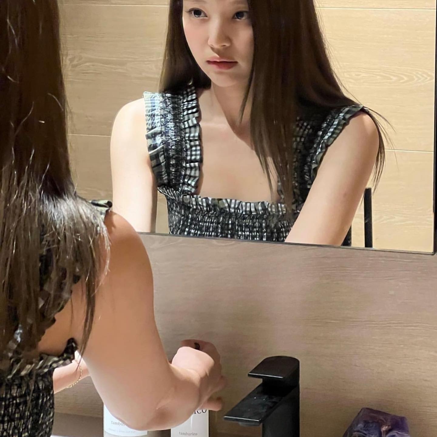 966D8280-D1C9-43E5-B5DA-EB240E378A1B