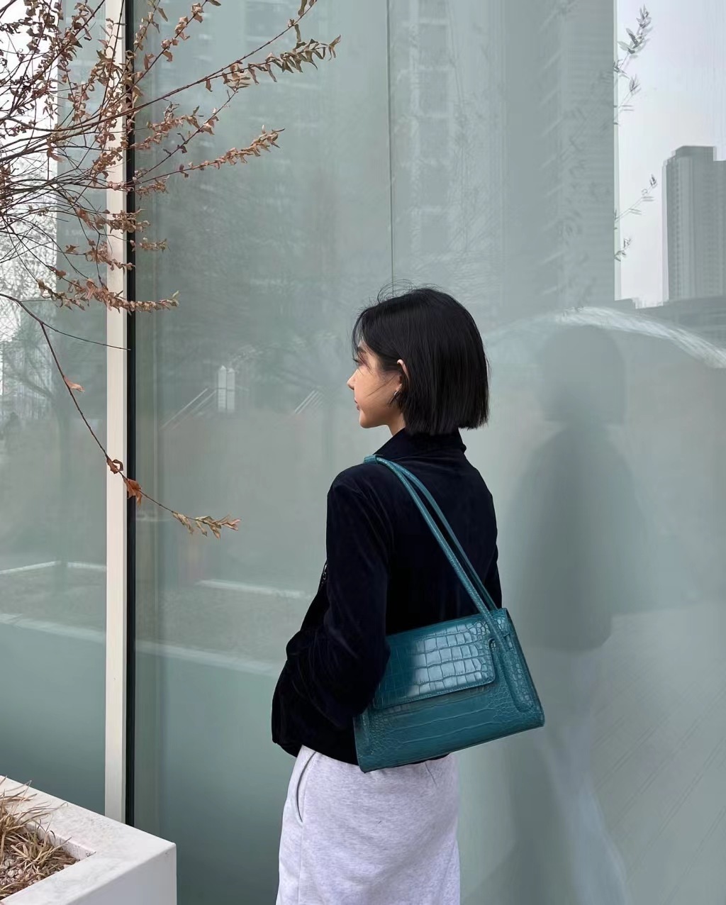 AD877099-0FFA-4B93-AA4B-4800C7F7B857