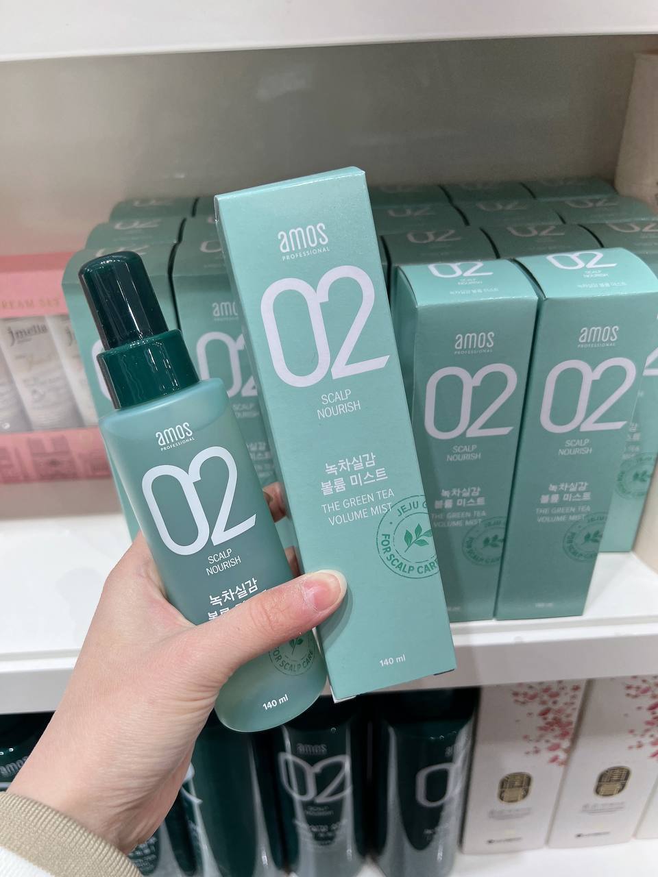 AB0BF9E7-63D1-4EA3-8250-EB2AC6E988B6