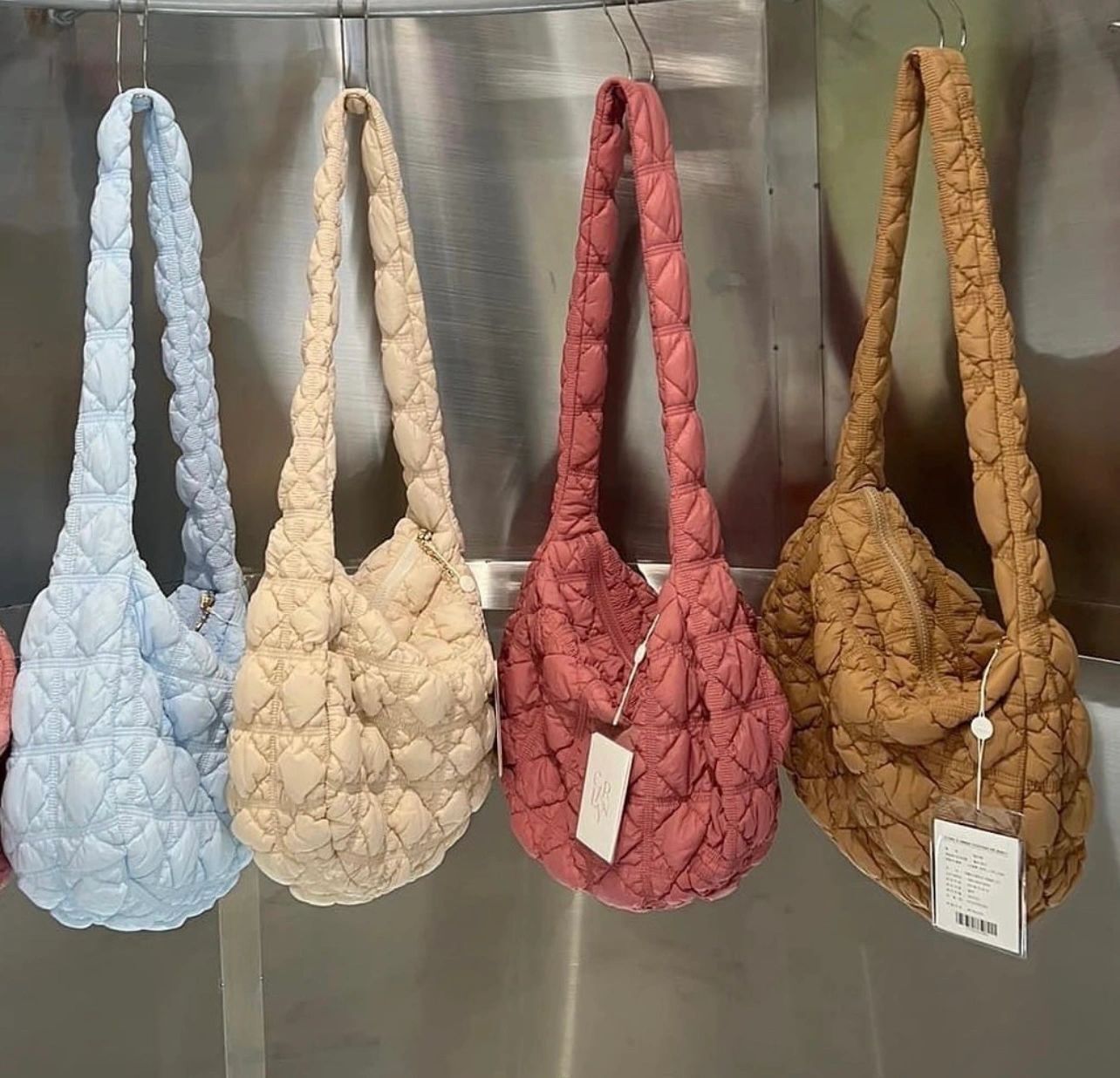 C1A03309-5894-4356-942E-ADC1DFB9E811