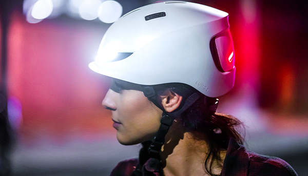 Lumos-Helmet-Street-360-Visibility_600x