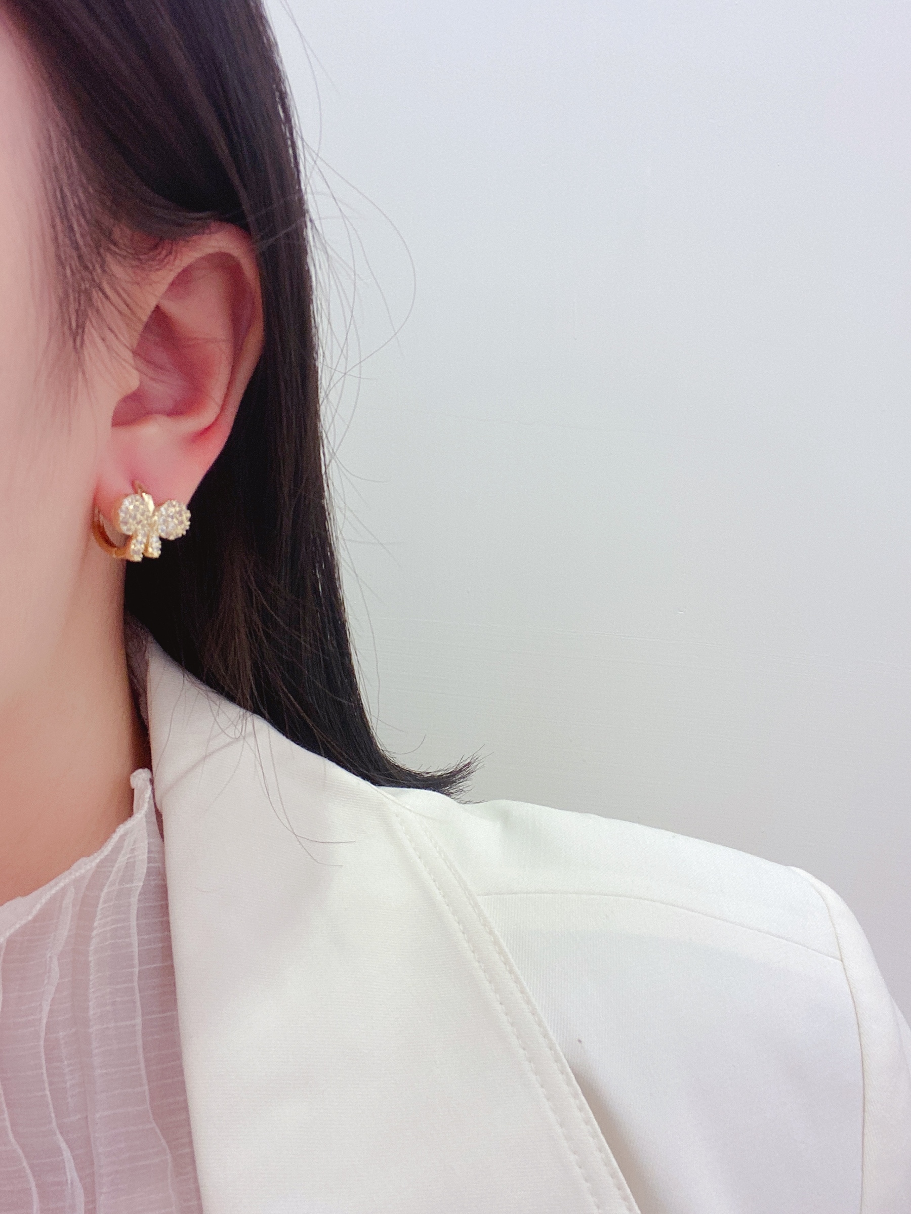 F2A00E63-6B12-4871-B87F-2E9790F7D311