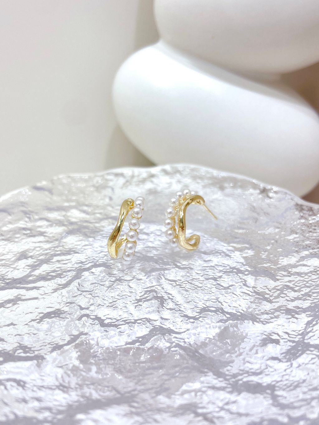 474C41C2-003D-42B2-9143-422D1A2AE974