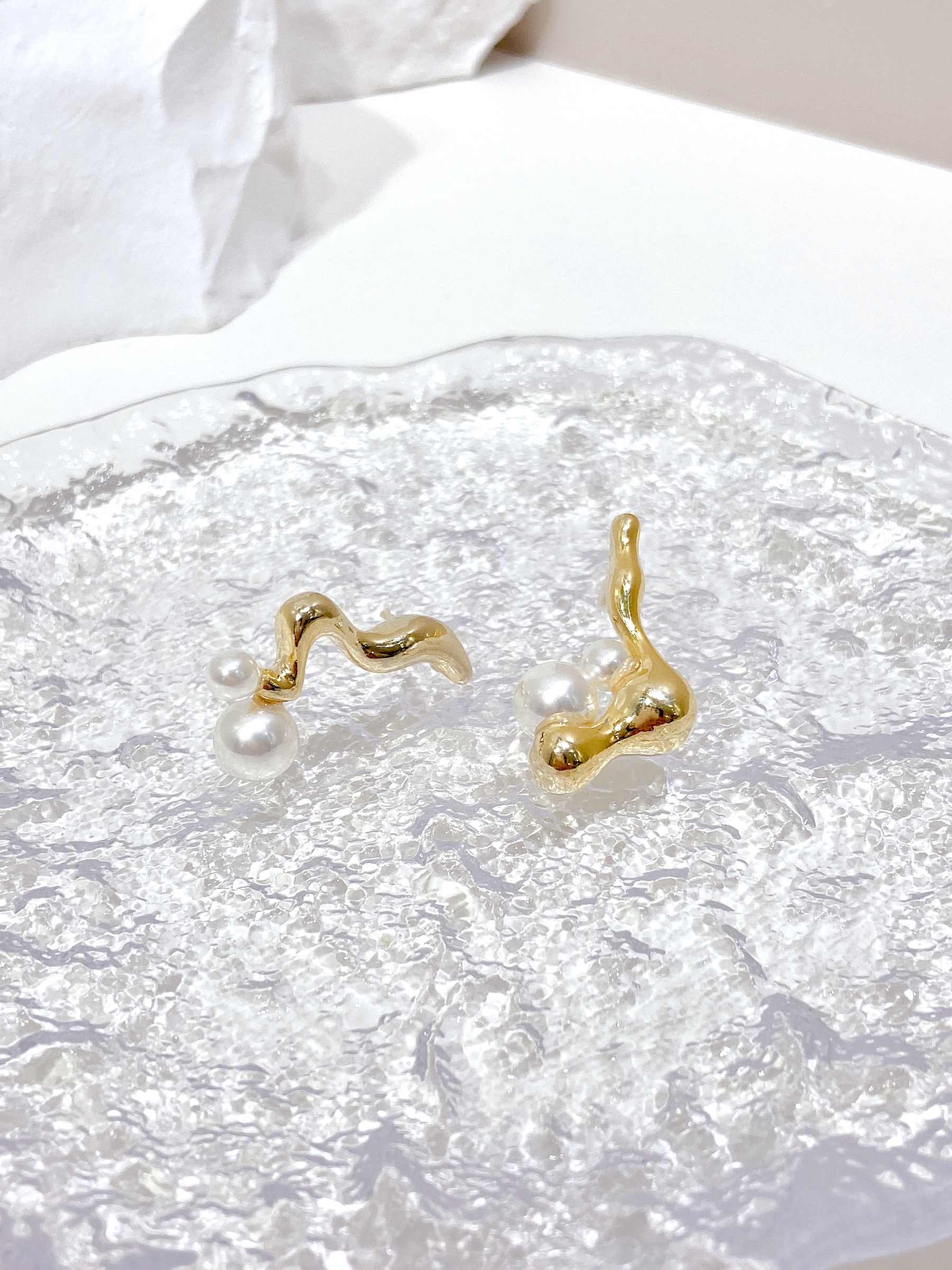 AA19B01D-03C5-4714-9F62-ED9010BBDD0E