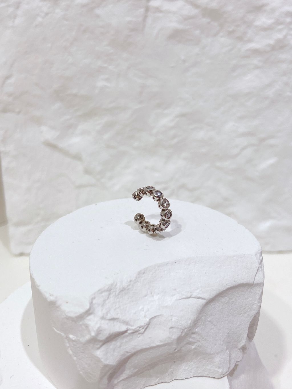 0797F90A-FCE0-45B6-97A4-A2BA2C224A54