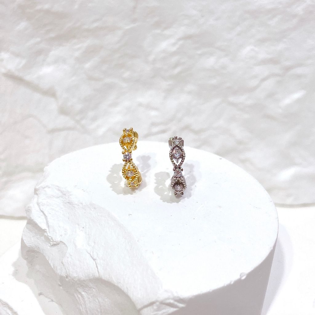 E99EE521-E6C6-4CB3-9FC8-35A7D50059E6