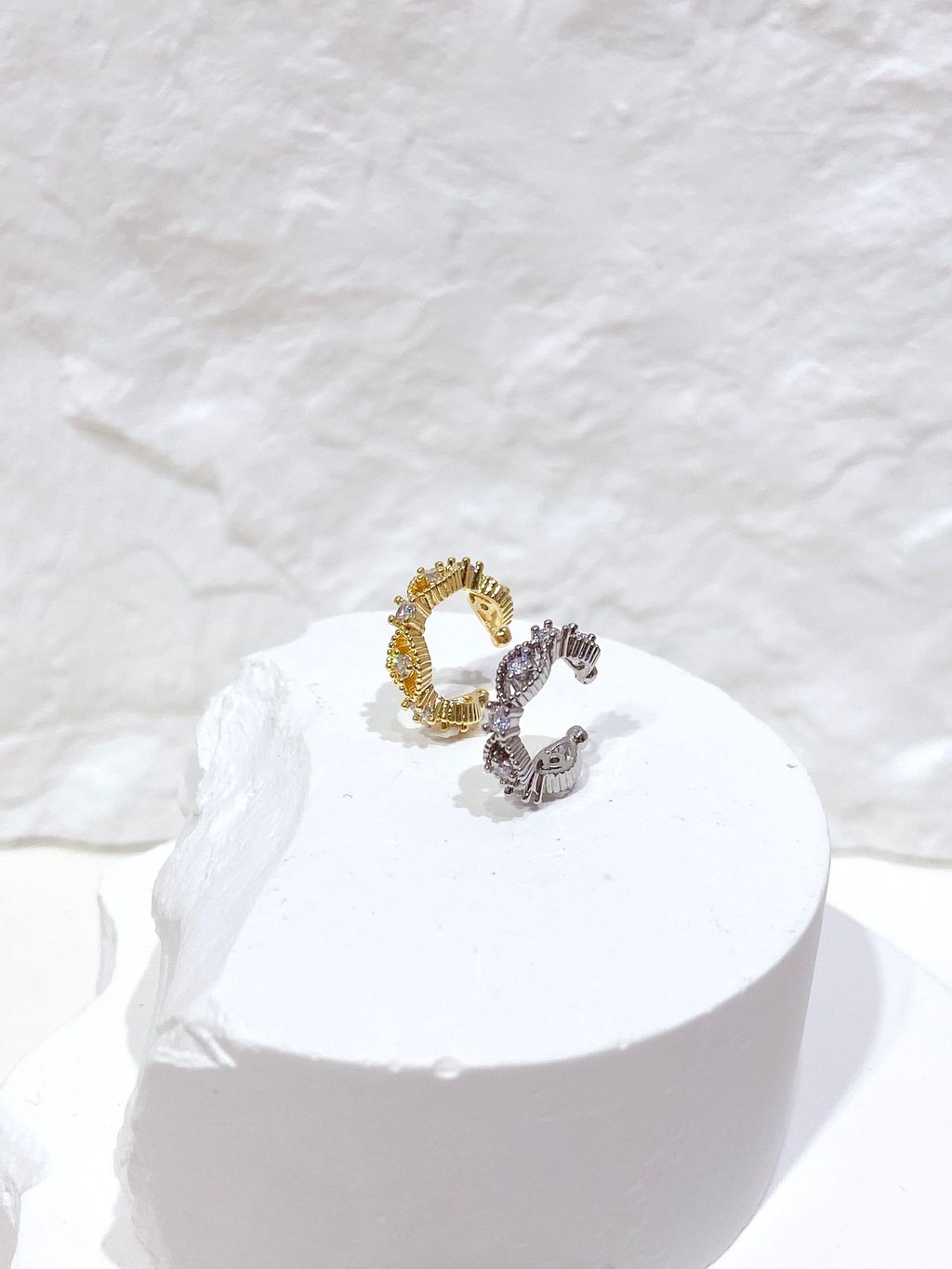 67EC2D17-3D09-4D96-A059-9D2F326821FA