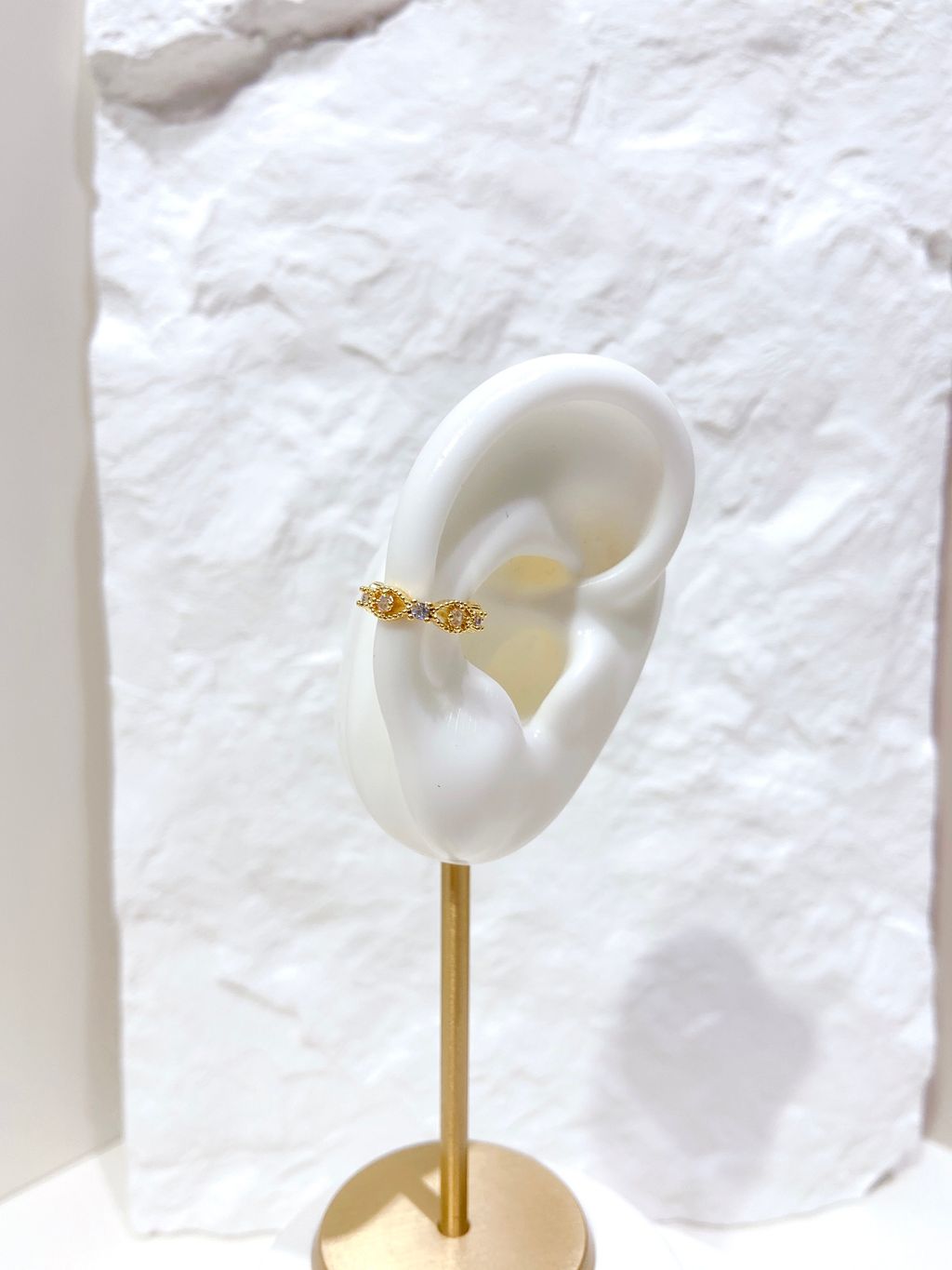 F4424E94-084D-4EBE-8C8D-E558F9587C01