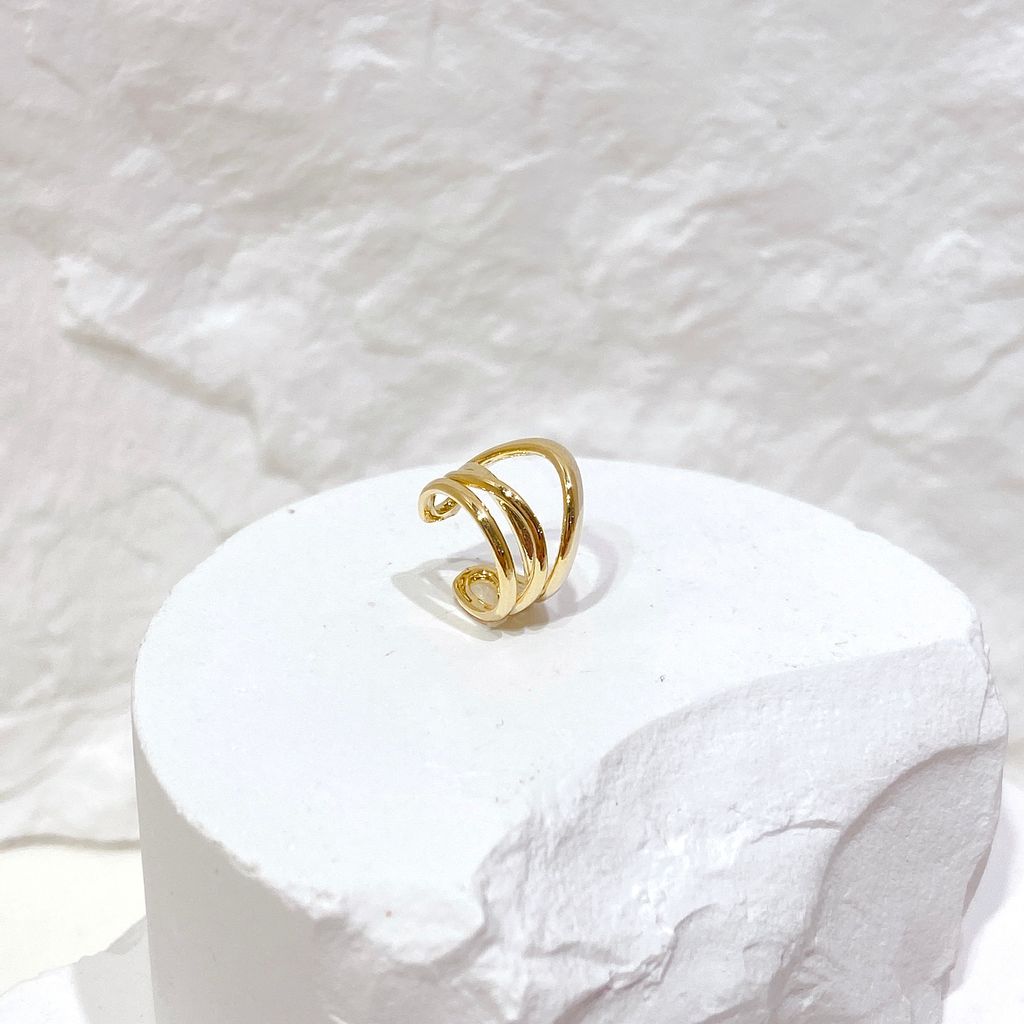 BA057976-E7FD-491C-B31C-75522E657281