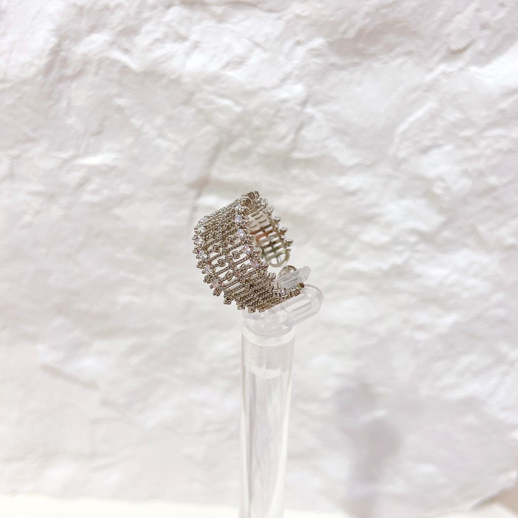 6E055797-A5EF-4CC8-934F-8EC9FE6BF94A