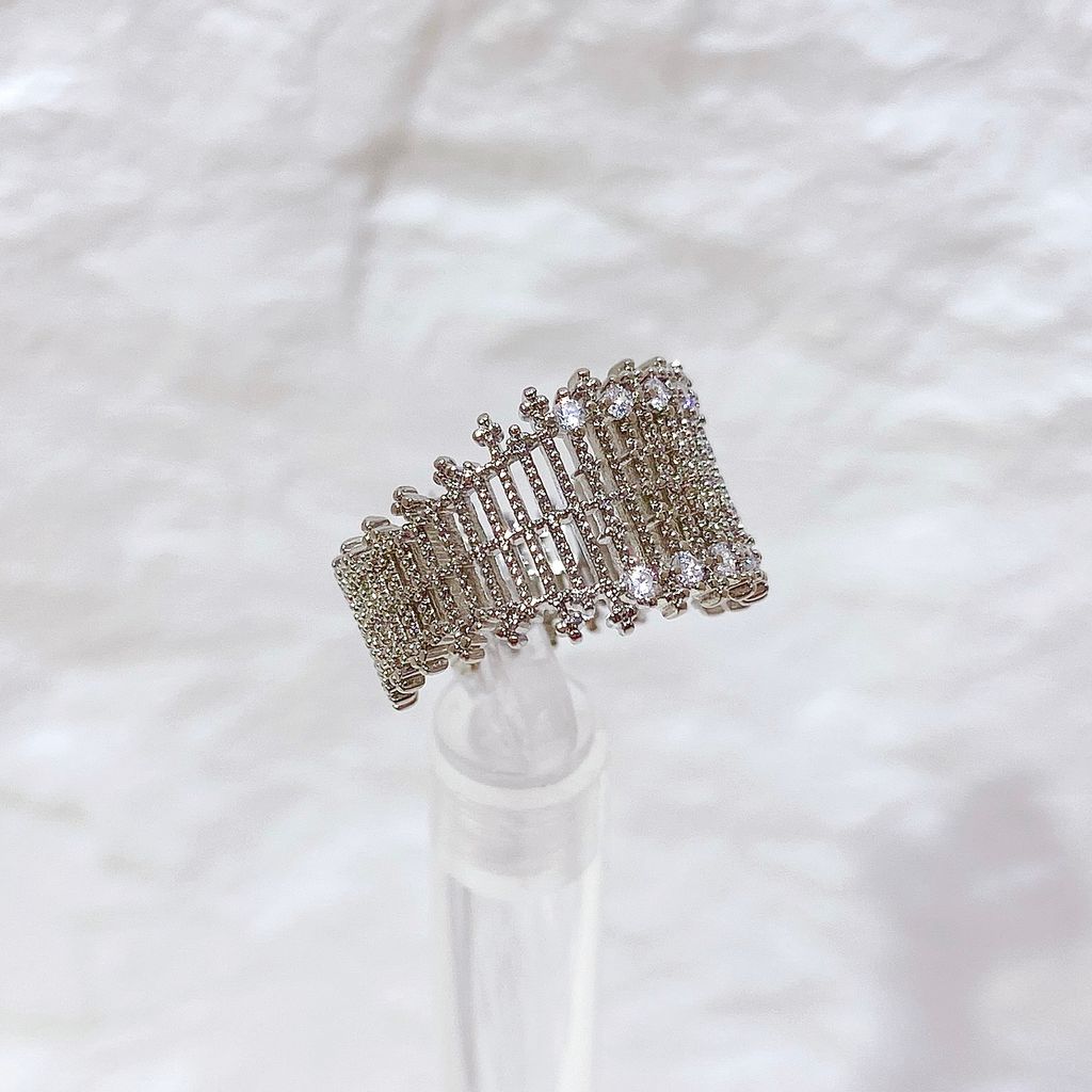 E8D02ED9-91F6-4A67-B01B-B240D9EAFB8A