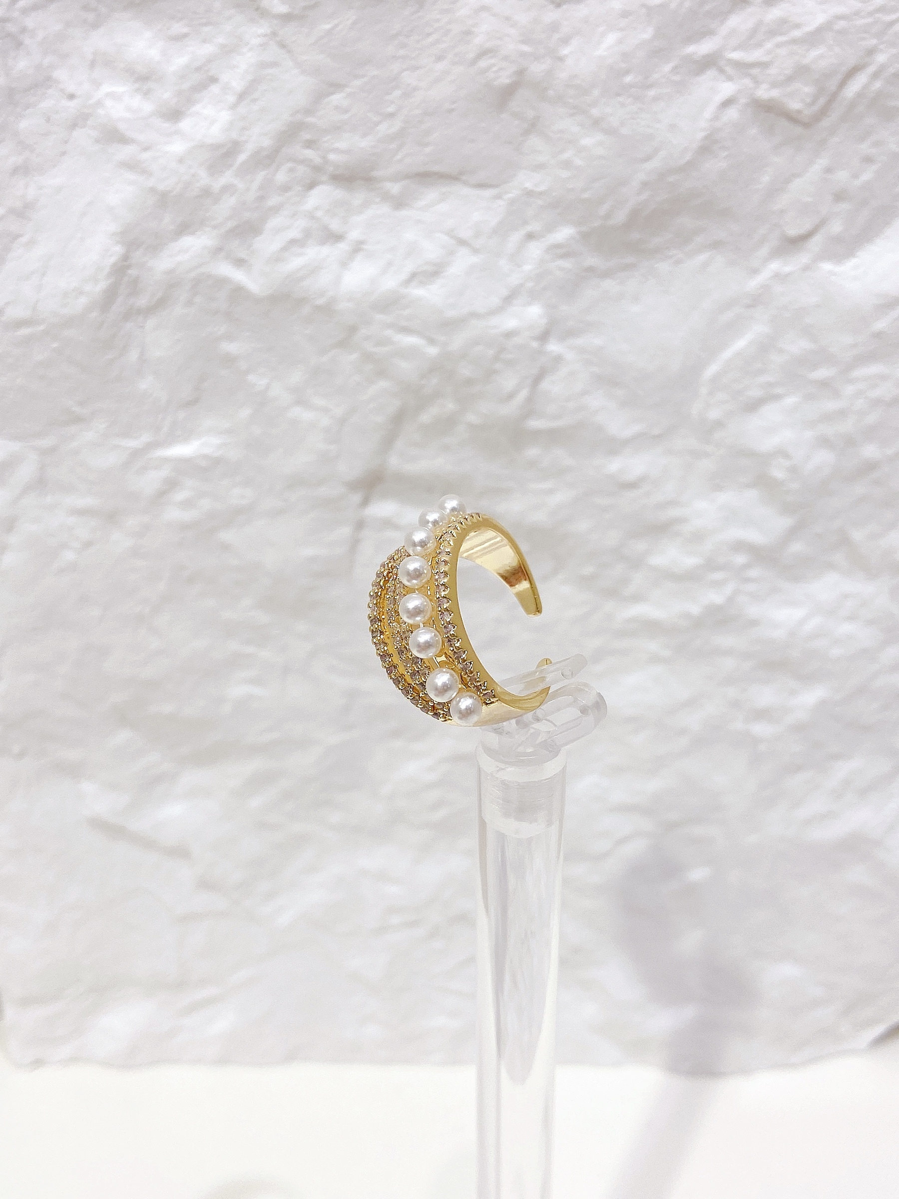 E9D68FF6-F885-48DD-A0C7-81F379CF3590