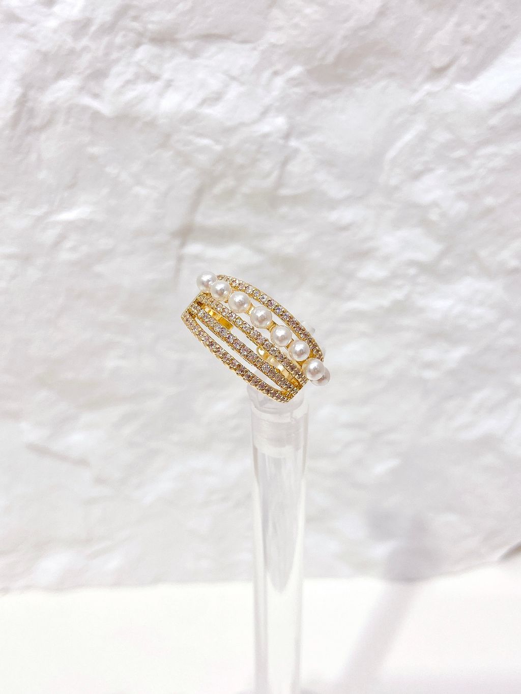 284C25FD-029E-4154-B1AB-B8EE2D46C02E