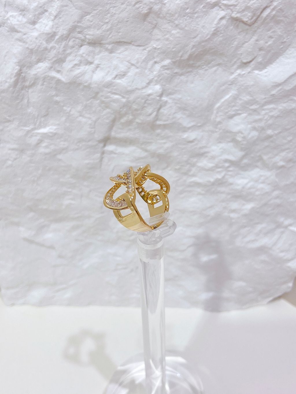 A00708BB-F423-4A42-AD56-C9D7DC5CD612