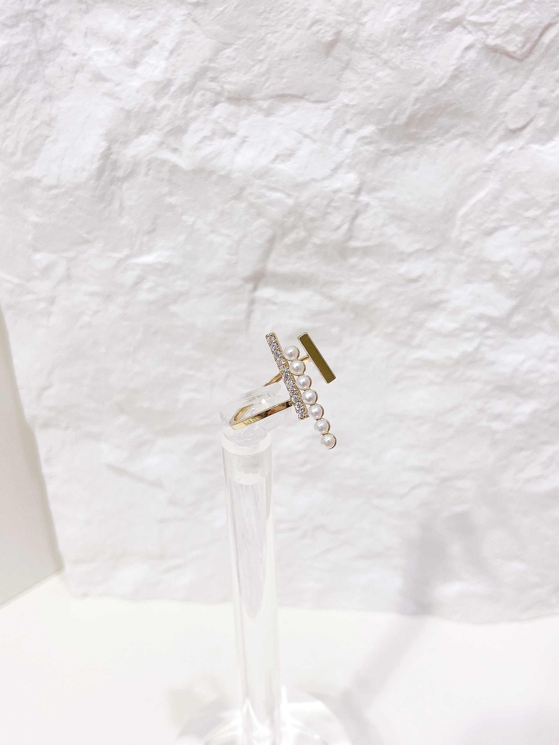 6E1795B2-2DFD-473C-BBE9-65BA6EB0B44A