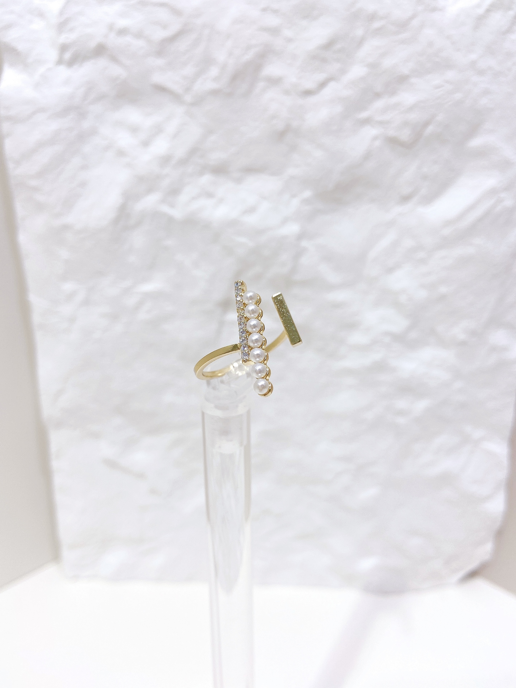 5BC3F80E-5A59-491A-A1BA-50B060E1C05F