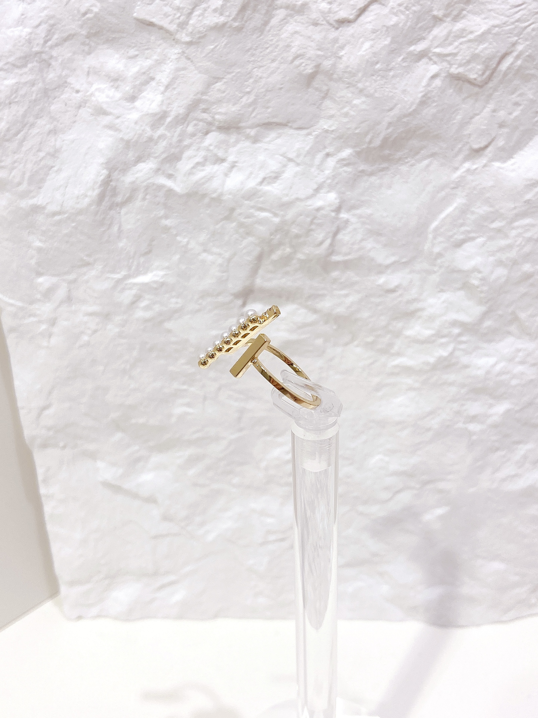 4D47852A-2E1B-4B67-BBEC-C5F61996F03C