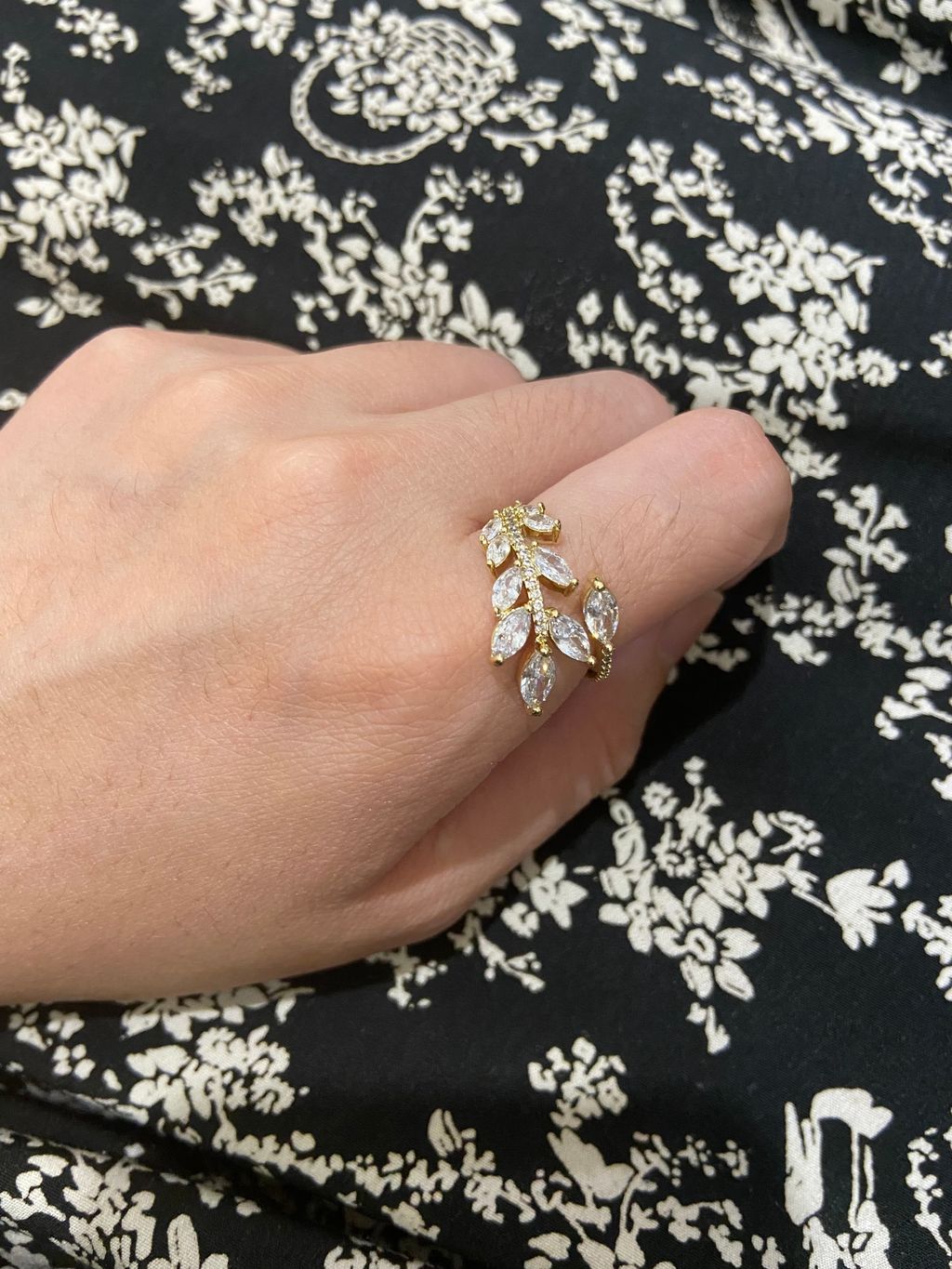 FF17044E-888D-4FBD-B0E8-AD064C8CFD80