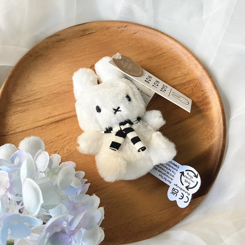 MIFFY_Dress UP (102)